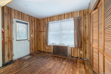 184 Dallas St, Lindenhurst, NY 11757 - photo 7