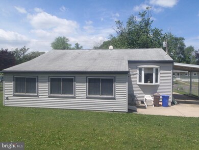 126 Gehrig Ave, Gloucester City, NJ 08030 - photo 4