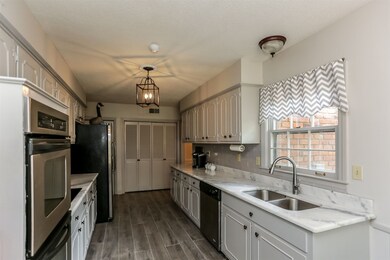 Gleaming New Kitchen