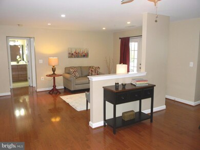 4111 S Four Mile Run Dr unit 404, Arlington, VA 22204 - photo 7