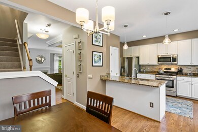 4668 Kell Ln, Alexandria, VA 22311 - photo 5