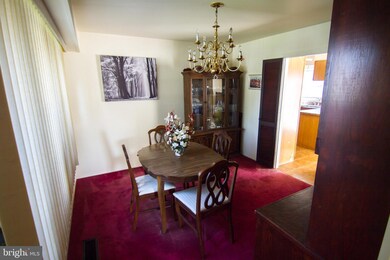 12613 Kingsfield Ln, Bowie, MD 20715 - photo 7