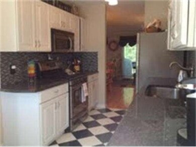 816 Thayer St, Abington, MA 02351 - photo 4