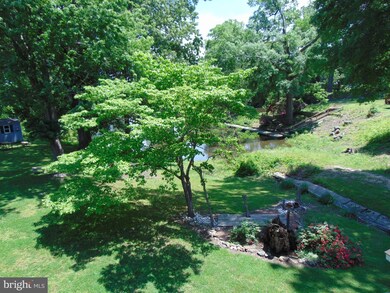 256 Lake Shore Dr, Colonial Beach, VA 22443 - photo 7