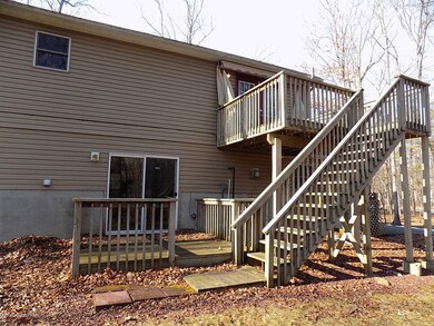 1223 Woodland Dr, East Stroudsburg, PA 18301 - photo 4