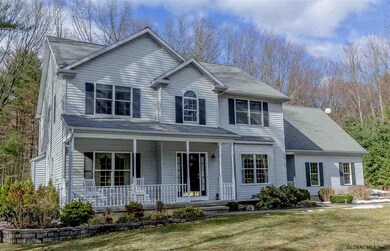 15 Bradford Dr, Saratoga Springs, NY 12866 - photo 3
