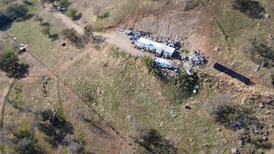 40885 Cornflower Ln, Yokuts Valley, CA 93675 - photo 7