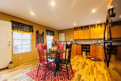 21650 County Road 3747, Splendora, TX 77372 - photo 6