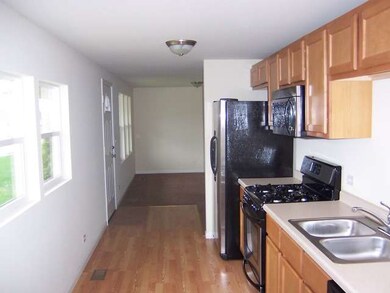 224 Granada Rd, Carpentersville, IL 60110 - photo 6