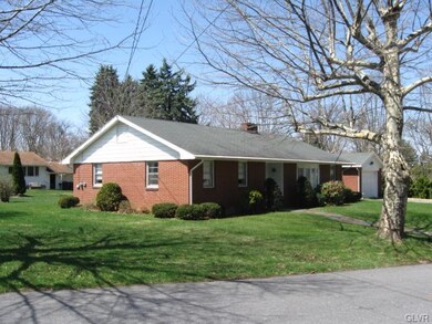 11 Old Orchard Dr, Easton, PA 18045 - photo 5