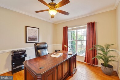 8701 Lords View Loop, Gainesville, VA 20155 - photo 6