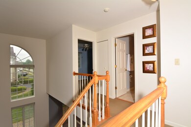 1872 Tamahawk Ln unit 1872, Naperville, IL 60564 - photo 4