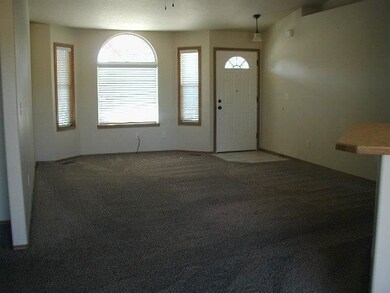 1614 S Woodland Dr, Nampa, ID 83686 - photo 2