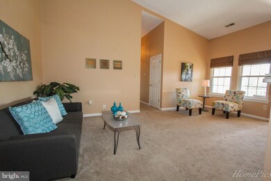2402 Ellsworth Way unit 3D, Frederick, MD 21702 - photo 4