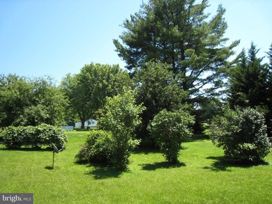 557 Foxcroft Rd, Warrenton, VA 20186 - photo 3