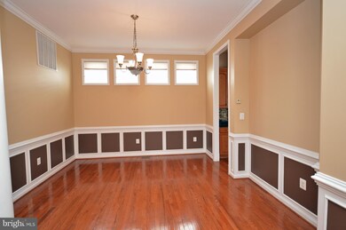 9096 Furey Rd, Lorton, VA 22079 - photo 5