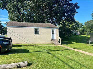 16090 Martha St, East Liverpool, OH 43920 - photo 3