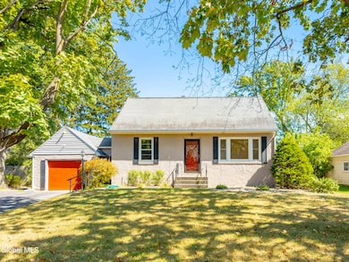 13 Swayze Dr, Latham, NY 12110 - photo 2