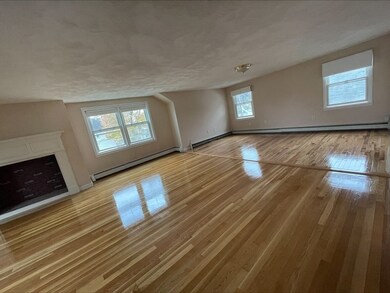 7 Lydon Ct unit B, Woburn, MA 01801 - photo 4