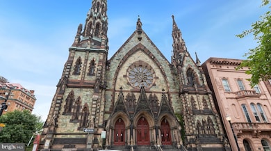 700 Washington Place unit 2D, Baltimore, MD 21201 - photo 4