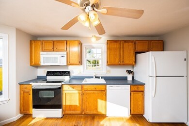 33 Wedgestone Dr, Plymouth, MA 02360 - photo 6