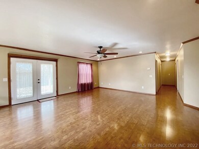 706 Brentwood Dr, Tahlequah, OK 74464 - photo 3