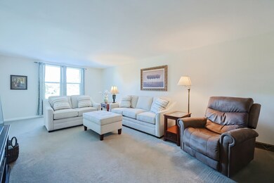 4 Megan Ct unit B, Mendon, MA 01756 - photo 7