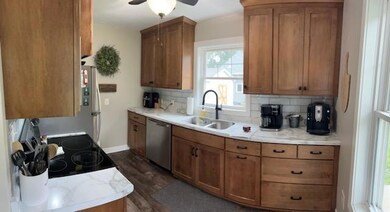 800 N Marshall Ave, Litchfield, MN 55355 - photo 3