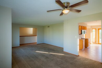 600 Angelica Ln, Roscoe, IL 61073 - photo 4