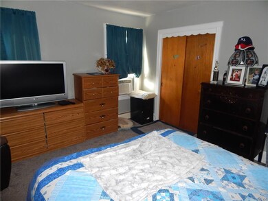 611 W Franklin St, Slatington, PA 18080 - photo 6