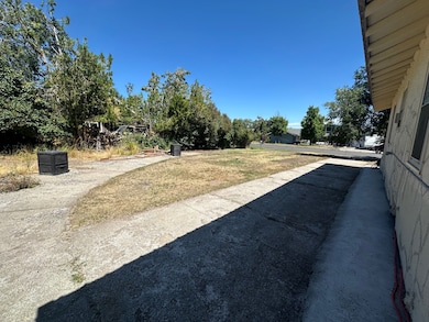 116 W E St, Burns, OR 97720 - photo 3