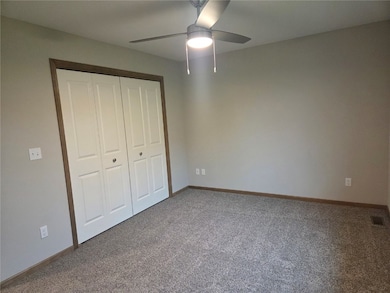 1824 Holly Meadow Ave SW, Cedar Rapids, IA 69812 - photo 6