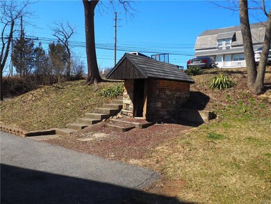 60 Shady Rd unit 5-6, Bath, PA 18014 - photo 5