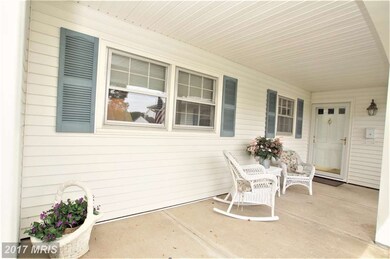 12306 Welling Ln, Bowie, MD 20715 - photo 3