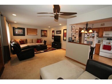 2106 Ferris Rd, Columbus, OH 43224 - photo 2