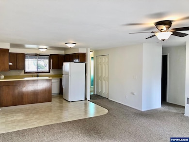 563 47th Place SE unit 565, Salem, OR 97317 - photo 3