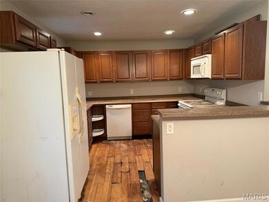 802 Bray Ave, Rolla, MO 65401 - photo 4