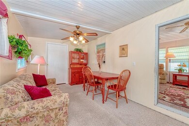 195 Panther Pass Cir unit 195, Naples, FL 34114 - photo 4