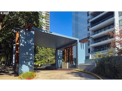 Harrison East unit 4F, Portland, OR 97201 - photo 2