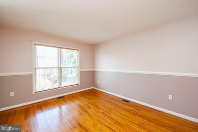 126 Appomattox Dr, Stephens City, VA 22655 - photo 5