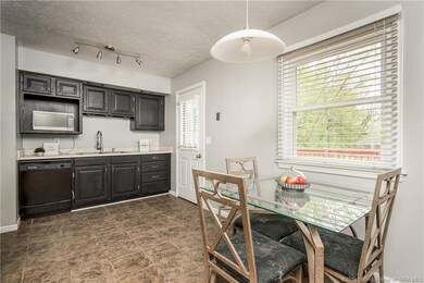 210 Venetian Way, New Albany, IN 47150 - photo 7