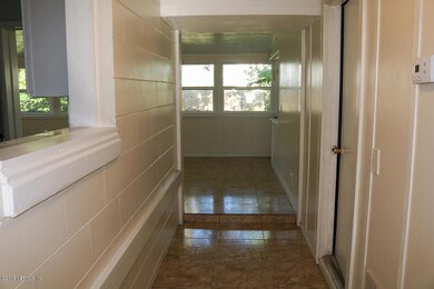 1557 Quante Rd, Jacksonville, FL 32211 - photo 4