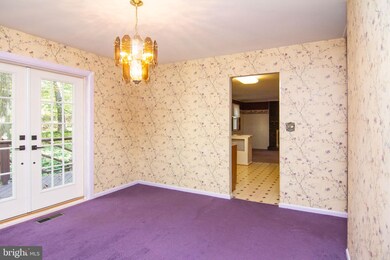 1304 Judges Ct, Sykesville, MD 21784 - photo 4