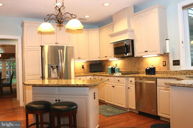 3115 Franklins Way, Herndon, VA 20171 - photo 3