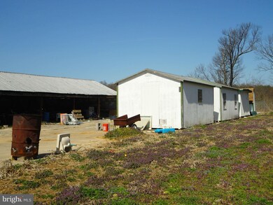 2625 Taulton Ln, Knoxville, MD 21758 - photo 7