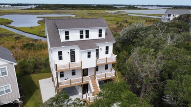 310 Bay Circle
