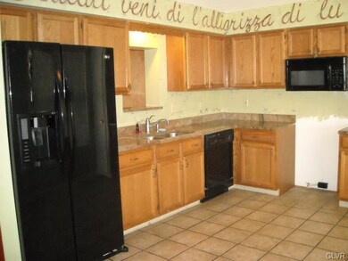 1287 Forest Rd, Whitehall, PA 18052 - photo 2