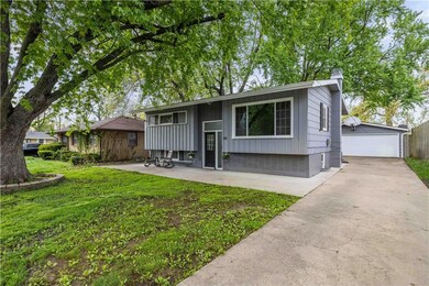 911 E Broad St, Des Moines, IA 50315 - photo 3