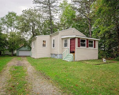 Calling this home or an investment? This 2 bedroom