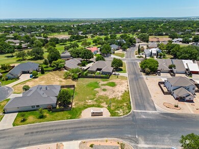 2153 Valleyview Dr unit 47A, San Angelo, TX 76904 - photo 2